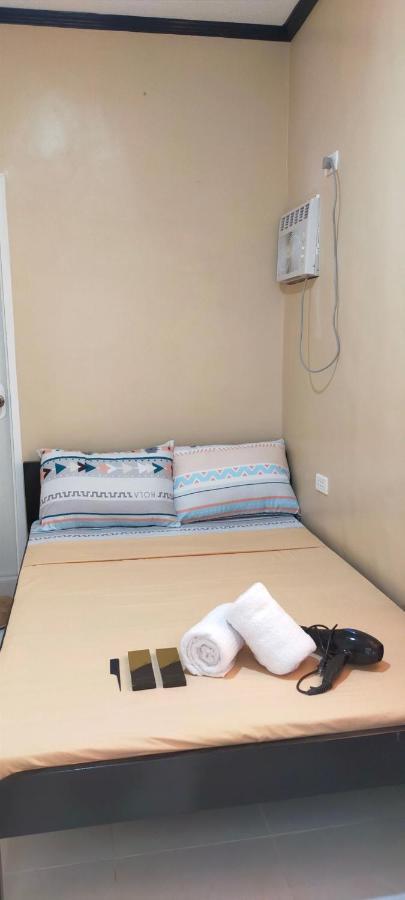 Havenly Guesthouse And Body Massage Spa Moalboal Extérieur photo